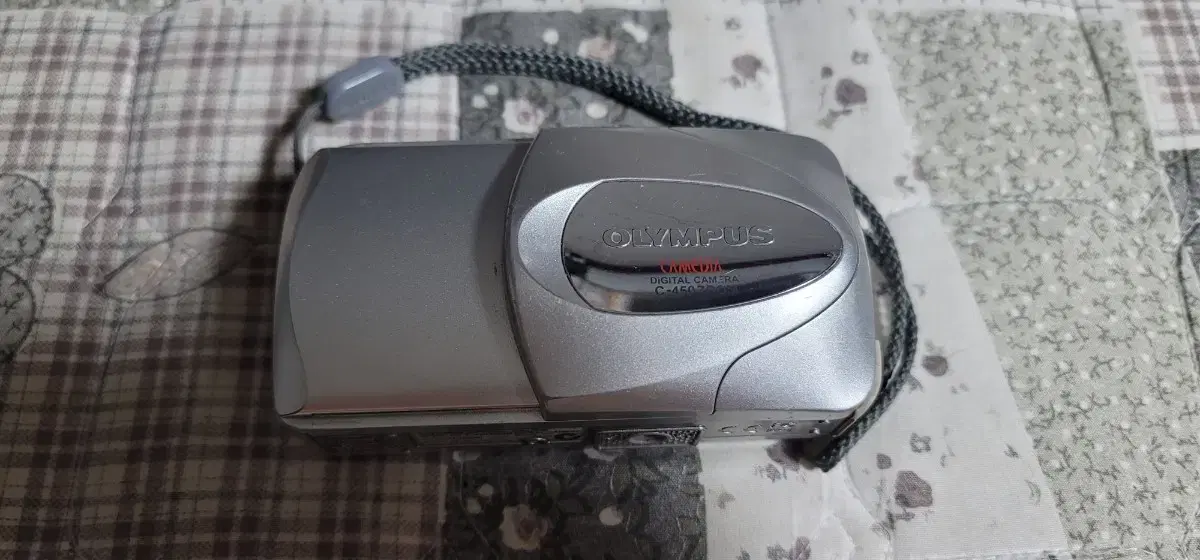 Olympus C-450 Zoom コンパクトデジカメ オリンパス 単3電池式 Olympus C-450 Zoom Digital Compact – Retro Camera Shop
